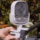 Ver imagem 4 de Ventilador de Mesa Umidificador Agua Bateria Recarregavel Usb Gancho Garra 3 Velocidades Portatil Gi