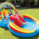 Ver imagem 2 de Kit Piscina Playground Arco-íris 227 Litros com Tobogã com Bomba Manual Intex