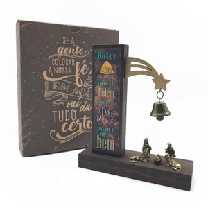 Presépio Bate o Sino de Madeira Imbuia Rústico