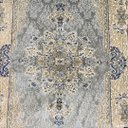 Ver imagem 4 de Tapete Persa Royal Cinza 100x150cm Fio Acetinado - Decoração para Quarto e Sala