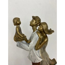 Escultura Decorativa em Resina Pai e Mãe com Filhas 25cm|luart´s Decor Espressione - 4