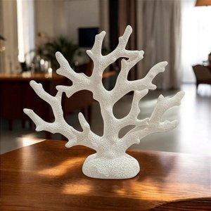 Enfeite Coral Branco em Cerâmica 18,5x20x5,5