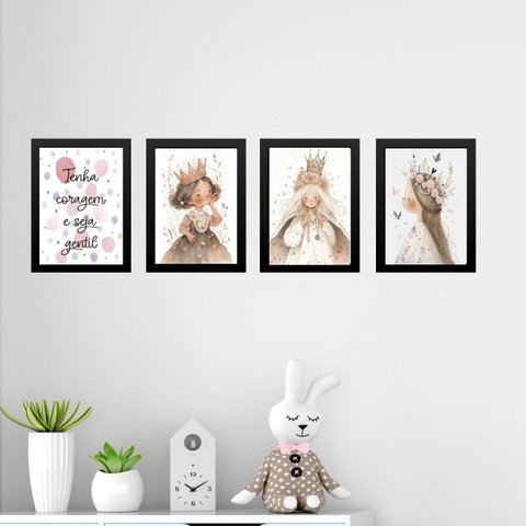 Kit 4 Quadros Infantis Princesas - Tenha Coragem 24x18cm - com Vidro:moldura Preta