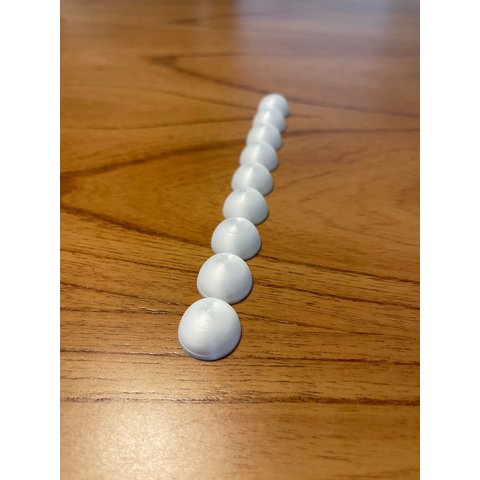 Rodameio Boiserie Bolinha 3D 2cm Branco 1,62m