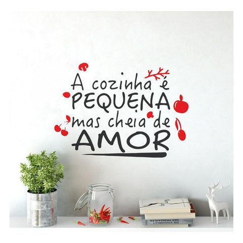 Adesivo de Parede Decorativo Frase a Cozinha É Pequena Mas Cheia de Amor