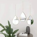 Ver imagem 2 de Espelho Decorativo em Formato de Gota com Corrente 1 Unidade - Preto