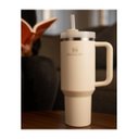 Ver imagem 4 de Copo com Canudo Stanley Quencher 2.0 Branco Cream 887ML