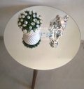 Ver imagem 5 de Mesa de Canto Tampo 50 Cm Cor Off White com Espelho Pé Palito Altura 60 Cm