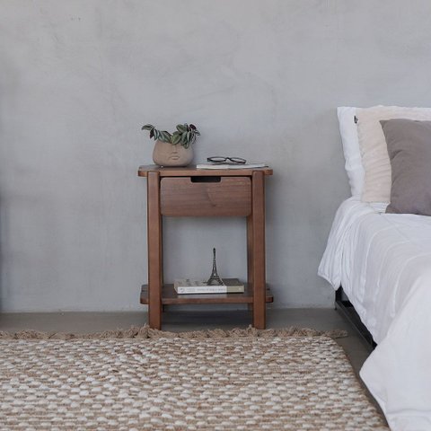 Mesa de Cabeceira Laguna Verniz Castanho