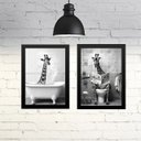 Ver imagem 1 de Kit 2 Quadros Divertidos para Banheiro - Girafas 24x18cm:madeira Branca