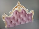 Ver imagem 2 de Cabeceira Entalhada Capitonê p/ Cama Box Solteiro Veludo Rosa - Jl