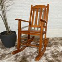 Ver imagem 4 de Cadeira de Balanço de Madeira - Verniz
