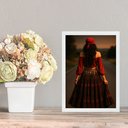 Ver imagem 1 de Quadro Decorativo Cigana da Estrada 24x18cm - com Vidro:moldura Preta