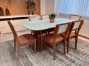 Ver imagem 1 de Conjunto Mesa com 6 Cadeiras de Jantar Encosto Tela 100% Mdf Off White Veronese Dalla Costa