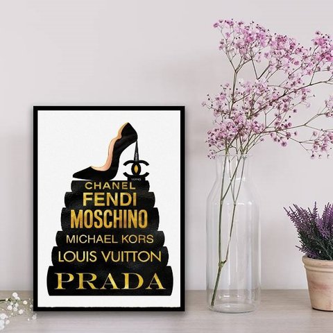 Quadro Fashion Livros Preto E Dourado 24x18cm - com vidro:Madeira preta