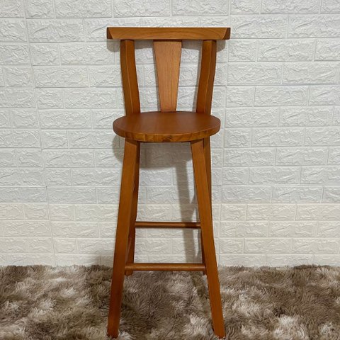 Banqueta Fixa Alta de Madeira Maciça com Verniz:verniz