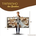 Ver imagem 4 de Quadro Decorativo Flores Brancas 3D Abstratas Moldura Premium:Moldura Preta/50X50 com Vidro Acrílico