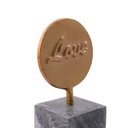 Ver imagem 2 de Escultura Love Dourada com Base de Mármore 10,5x22x10,5 Cm