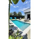 Ver imagem 4 de Borda Piscina Atérmica Linha Prime 50x50x2cm Cinza - Areia de Quartzo Ind. Cimentícia