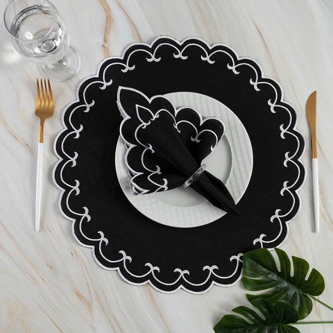 Jogo de Guardanapos Sousplat Americano 12 Peças Bordado Decorativo Sparta Preto 100% Poliéster