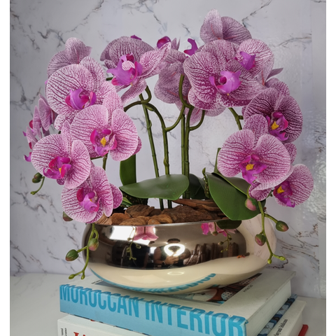 Arranjo Com 4 Orquídeas Violeta Vaso Dourado 28cm