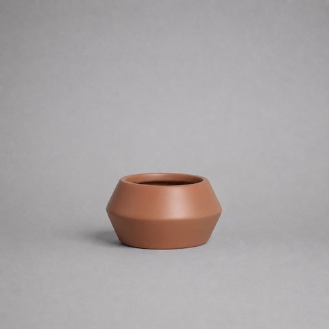 Cachepot Sollievo Pequeno Vaso Decorativo de Cerâmica para Sala e Mesa Mocha Mousse