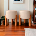 Ver imagem 2 de Kit 2 Puff Thor Redondo Decorativo Pé Madeira Linho Bege