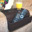 Ver imagem 2 de Bandeja Esteira para Braço de Sofá com Porta Copos e Controles