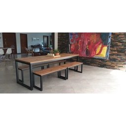 Mesa Estilo/Modelo Industrial com 4 bancos (2,50 x 0,90) - 2