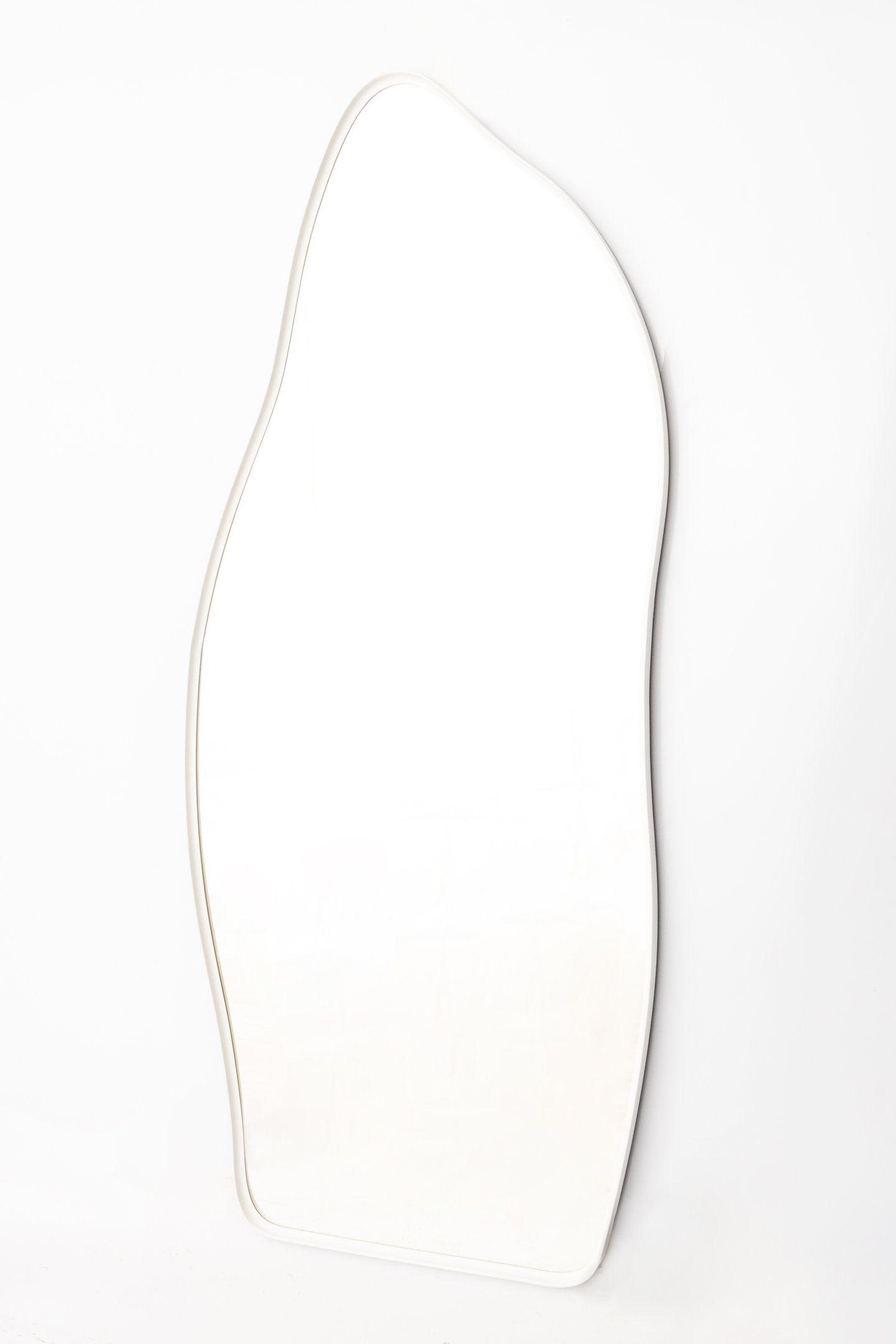 Espelho Grande Corpo Inteiro com Moldura Metal Orgânico Decorativo 170x70cm Luxo Branco - 2