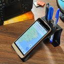 Ver imagem 1 de Suporte Porta Celular e Canetas de Mesa Escritório Aço Preto