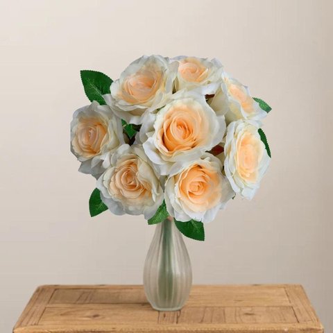 Kit com 18 Rosas Artificiais Creme Realistas para Mesa Sala e Festa
