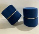 Ver imagem 1 de Kit 2 Puffs Redondo em Veludo Azul com Detalhe Dourado, Decorativo para Sala Moveis