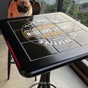 Ver imagem 3 de Cj Mesa Madeira Azulejo 60x60cm - Bistrô Fixa 98cm + 3 Banquetas 73 - Preta - Harley Davidson Genuin