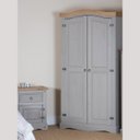 Ver imagem 5 de Guarda Roupa de Madeira Maciça com 2 Portas na cor Cinza Lavado