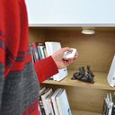 Ver imagem 2 de Estante Para Livros Ditália C/Kit Luz E-957 Cor:Cinza
