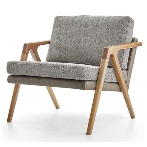 Poltrona Vertice Cinza Acabamento Chumbo Base Amendoa 76cm - 61821