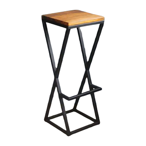 Banqueta para Balcão de Bar e Cozinha com Suporte Pés de Metalon Assento de Madeira - Preto