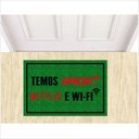 Ver imagem 1 de Tapete para Porta, Temos Amor Netflix e Wifi.
