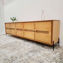 Ver imagem 2 de Balcão Buffet Paraty 273 Cm 5 Portas Laminado Pés Metal e Palhinha