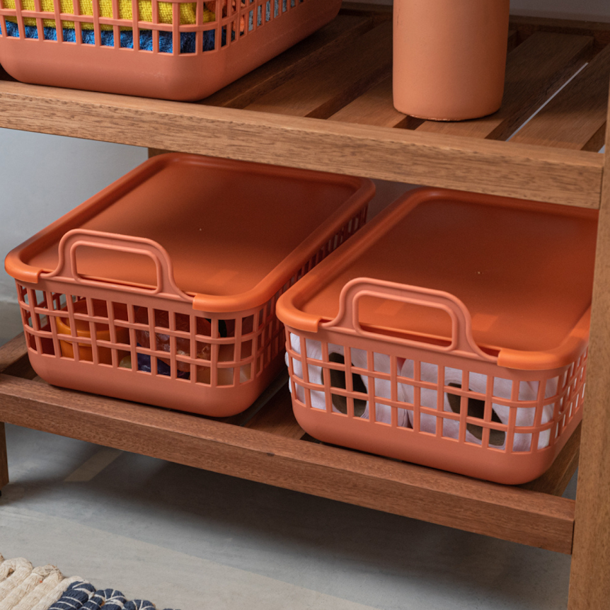 Ver imagem 6 de CESTO TELADO COM TAMPA E ALCAS DE PLASTICO:Terracota