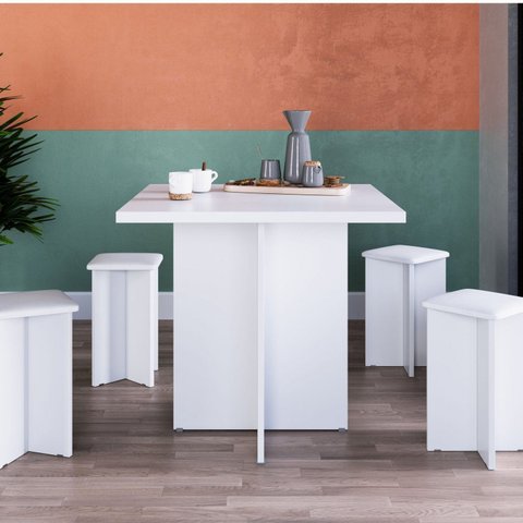 Conjunto Mesa com 4 Banquetas em Mdp