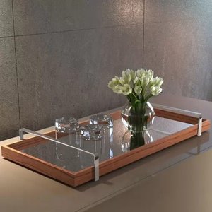 Bandeja Espelhada Decorativa Madeira com Alça e Espelhada:natural Cinamomo/cromado