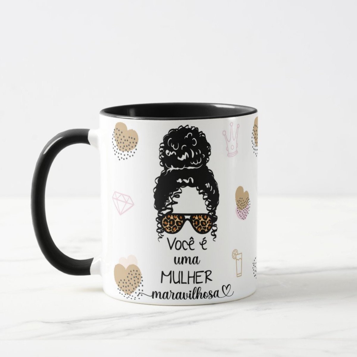 Caneca Presente Com Frase Você É Uma Mulher Maravilhosa | MadeiraMadeira