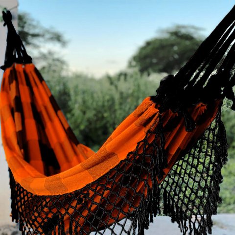 Rede de Descanso Confortável Lazer - Cor Laranja e Preto