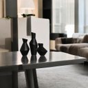 Ver imagem 2 de Trio de Vasos Decorativos de Cerâmica Organic Preto Fosco Joelma Decorações