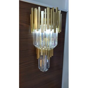 Arandela Moderna de Cristal com Estrutura Dourada 3 Lâmpadas
