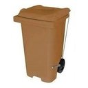Ver imagem 6 de Kit 2 Contentor Plástico Lixeira Gari 240l com Pedal em Aço Cor:vermelho