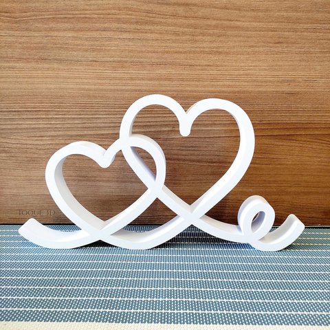 Estatueta Coração Romance 26cm - Decoração Casal Quarto Sala - Cor: Branco