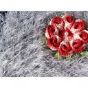 Ver imagem 2 de Tapete de Luxo Crochê Artesanal Cinza com Flor